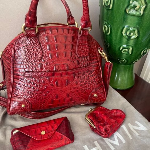 Tyler Cranberry Melbourne- Satchel with Wallet and Eyeglass Case - Picture 3 of 9